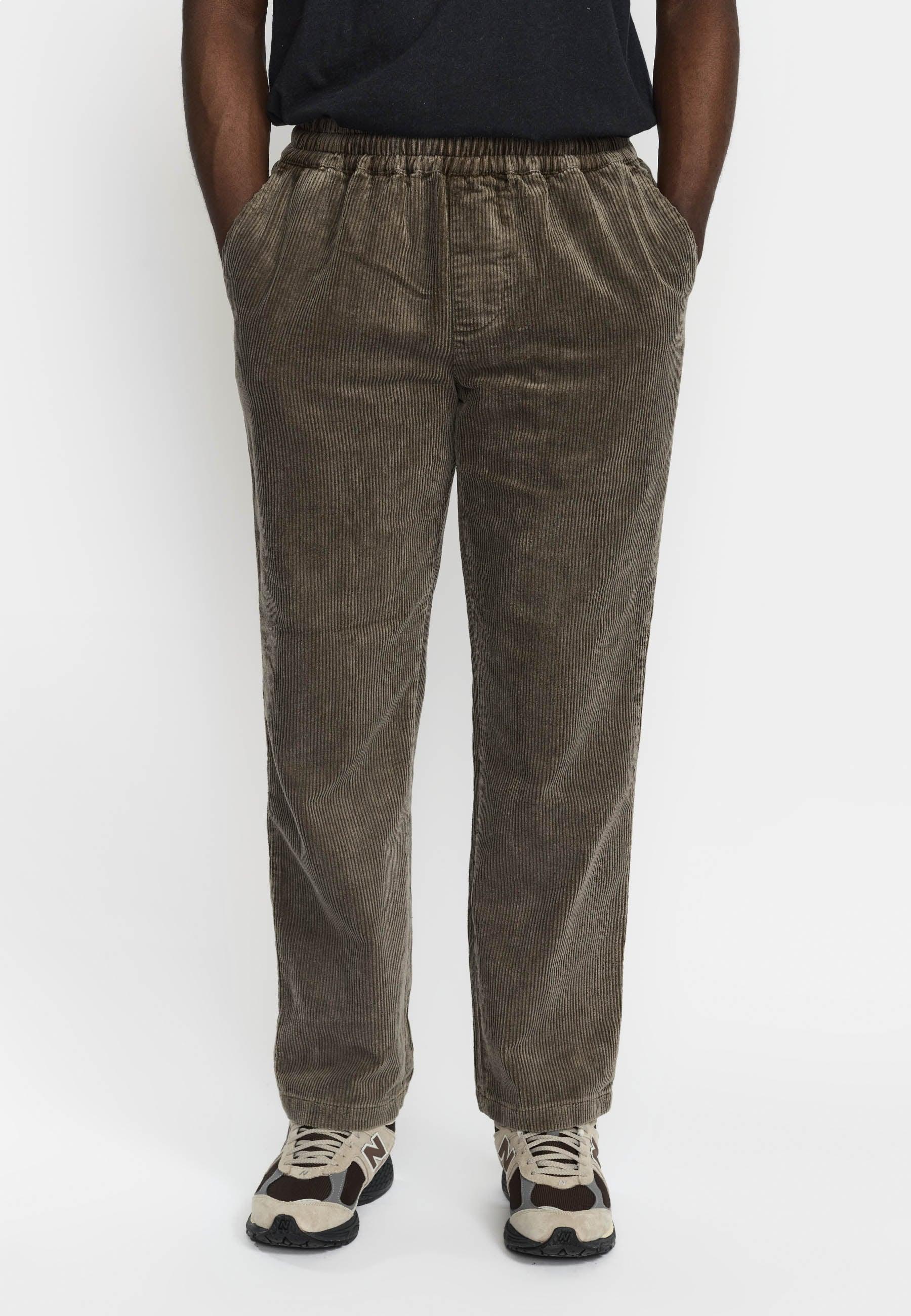 Revolution Casual Trousers Cordhose Lightarmy Hose Herren grün 